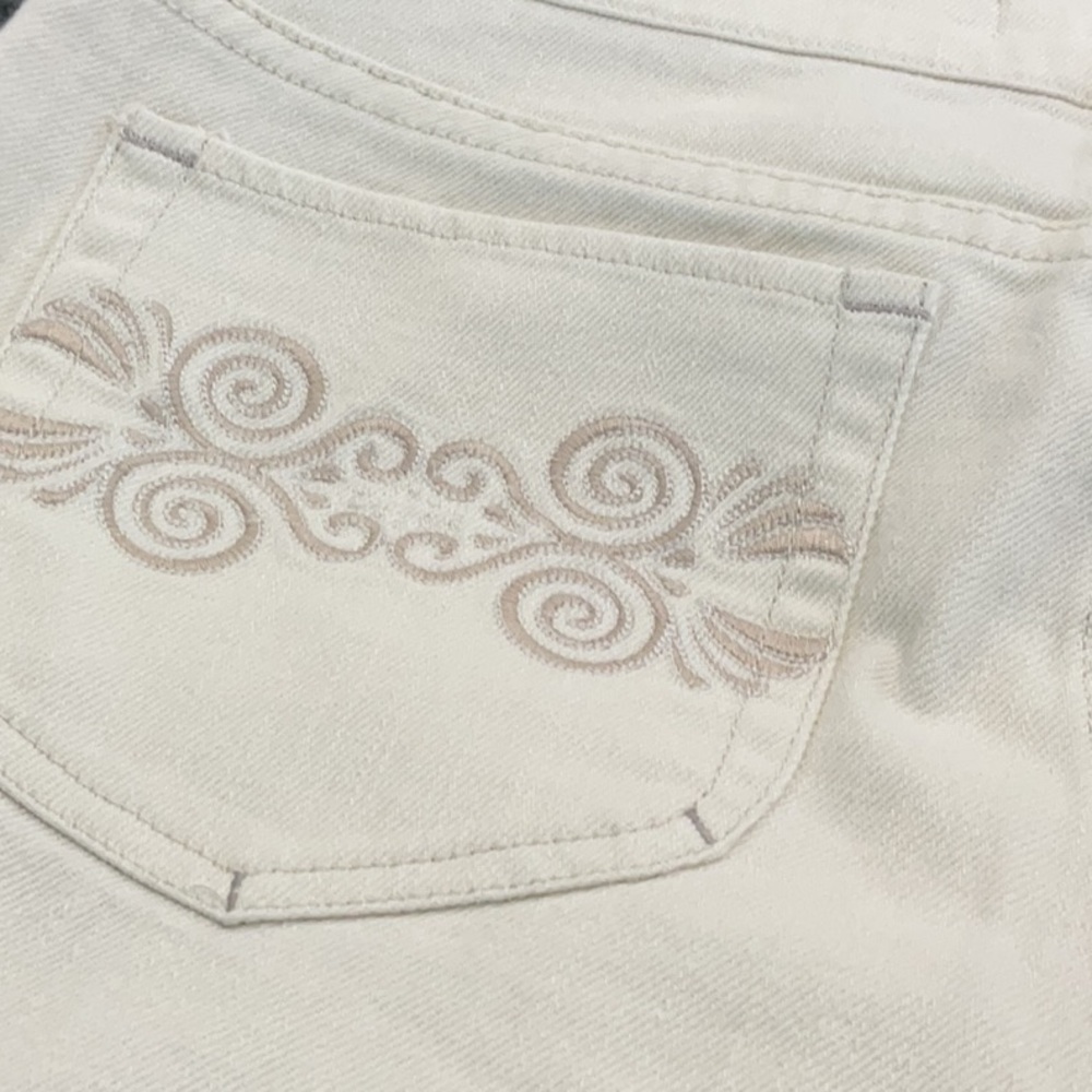 White House Black Market denim jeans. New! - Picture 13 of 13